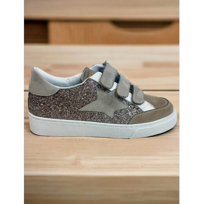 Baskets étoiles à scratch beige